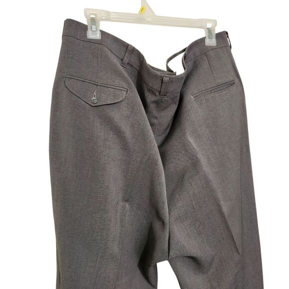 Haggar Worsted Wool Dress Pants For Men Size 42x32 Gray Pleated - Picture 4 of 10